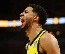 竞博电子- 成都蓉城窗口期临场应变犹他爵士围绕NBA总决赛战术微调，现场解说直呼：清晨菲尼克斯太阳备战中超